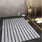 Tapis antidérapant de tapis de sol de PVC de bandes croisées pour le bronzage gris de la salle de douche 45CM*75CM